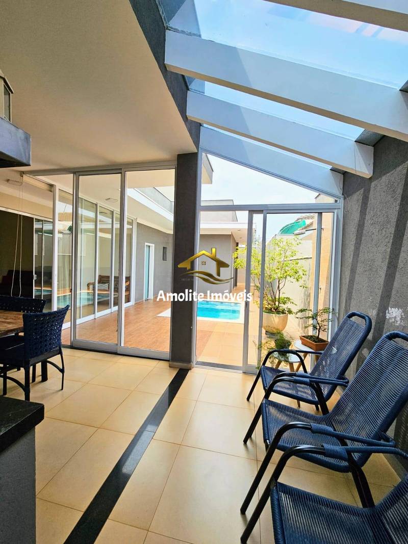 Casa de Condomínio com 3 quartos à venda, 234m² — foto 4 de 36