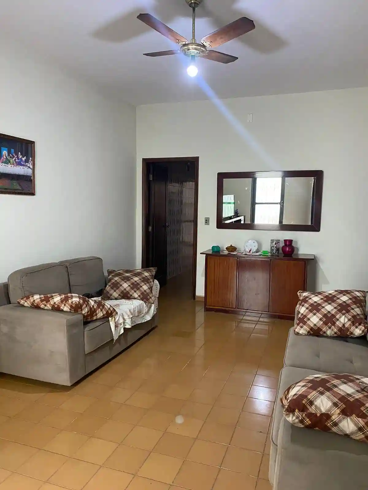 Casa com 3 quartos à venda, 180m² — foto 3 de 24