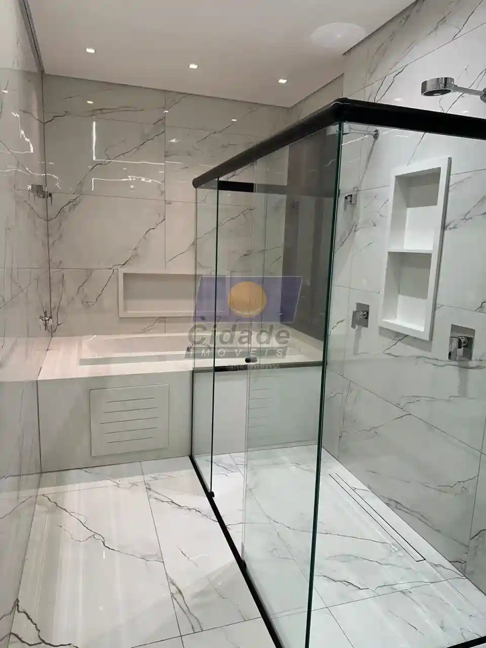 Casa de Condomínio com 3 quartos à venda, 272m² — foto 16 de 29