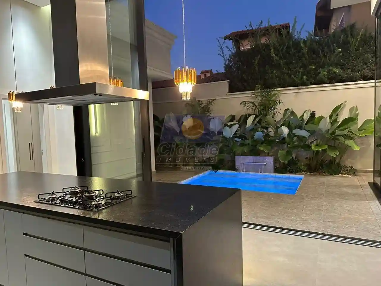 Casa de Condomínio com 3 quartos à venda, 272m² — foto 27 de 29