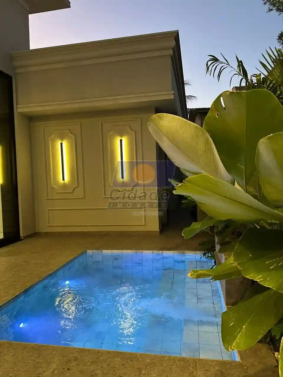 Casa de Condomínio com 3 quartos à venda, 272m² — foto 3 de 29