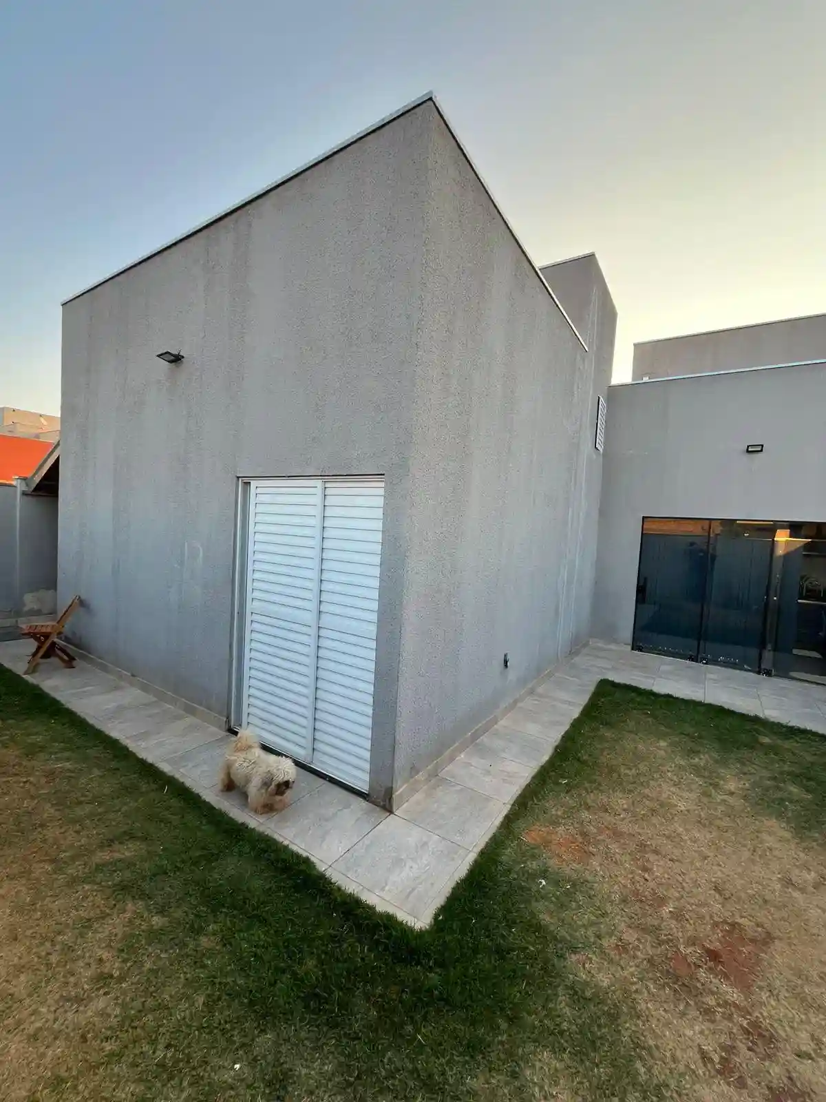 Casa de Condomínio com 3 quartos à venda, 160m² — foto 1 de 6