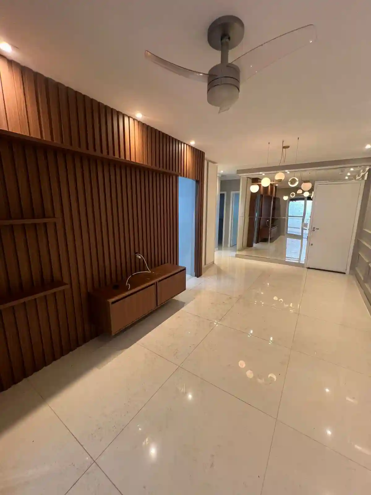 Casa de Condomínio com 3 quartos à venda, 110m² — foto 2 de 12