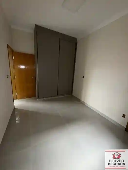 Casa com 3 quartos à venda, 114m² — foto 16 de 22