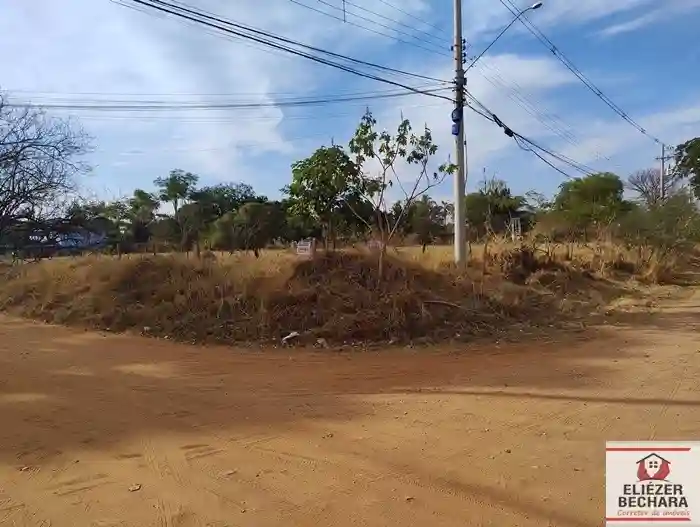 Fazenda / Sítio / Chácara  à venda, 8212m² — foto 2 de 9