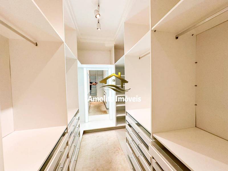 Casa de Condomínio com 3 quartos à venda, 260m² — foto 4 de 50