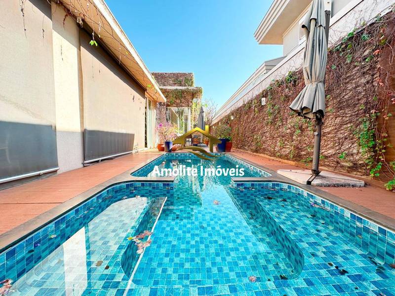 Casa de Condomínio com 3 quartos à venda, 260m² — foto 7 de 50