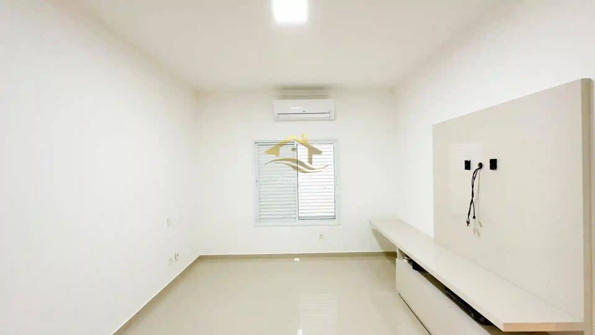 Casa de Condomínio com 3 quartos à venda, 260m² — foto 33 de 50