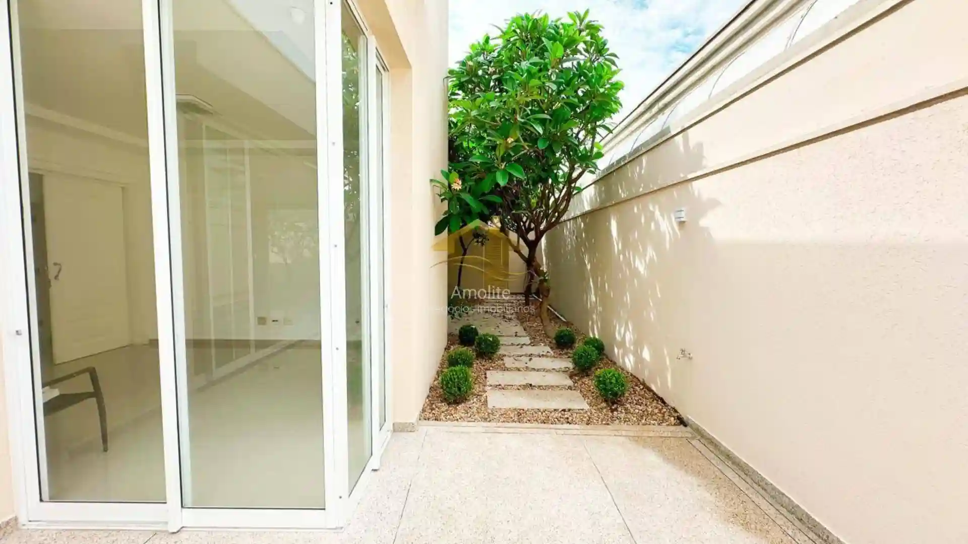Casa de Condomínio com 3 quartos à venda, 260m² — foto 49 de 50
