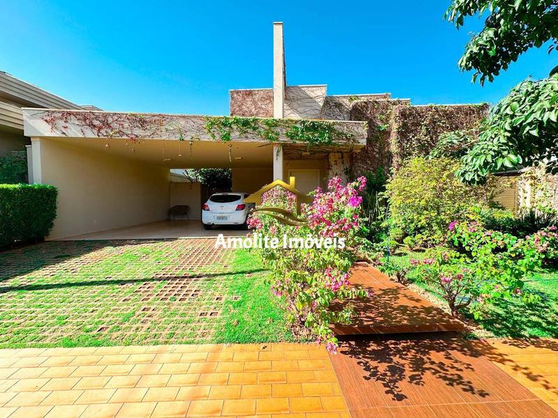 Casa de Condomínio com 3 quartos à venda, 260m² — foto 2 de 50