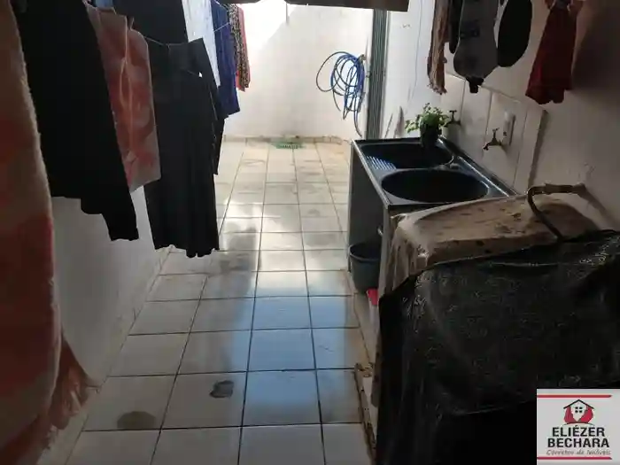 Casa à venda — foto 13 de 25