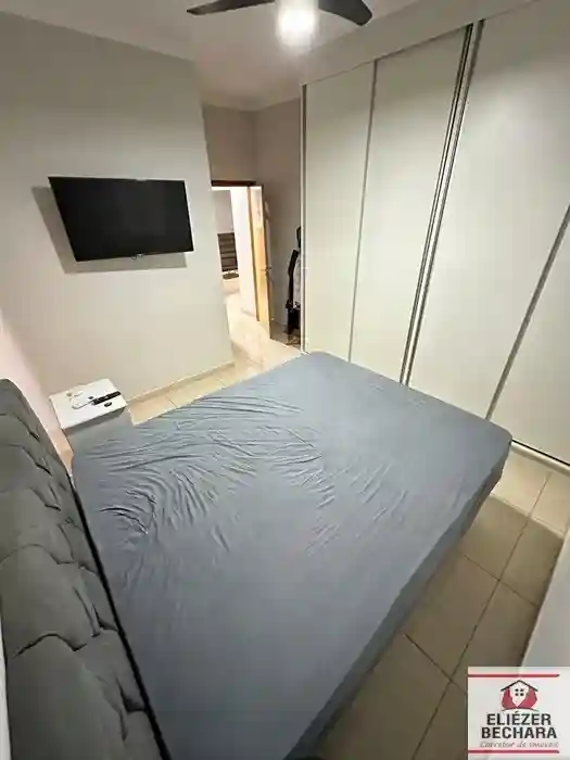 Casa com 3 quartos à venda, 184m² — foto 11 de 22