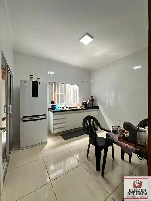 Casa com 3 quartos à venda, 184m² — foto 14 de 22
