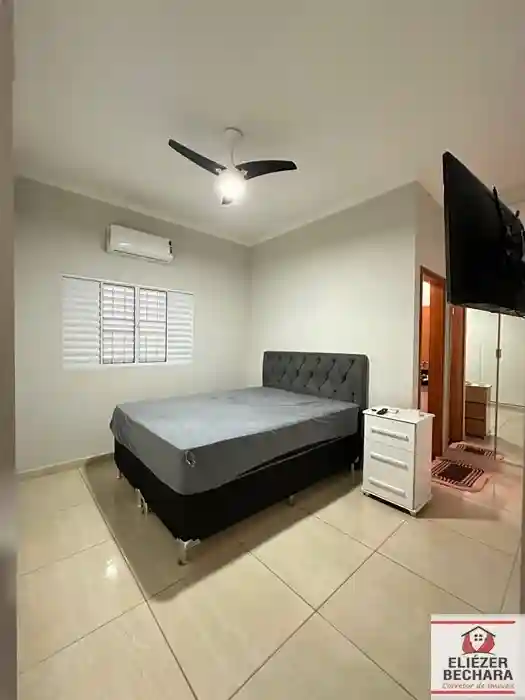 Casa com 3 quartos à venda, 184m² — foto 12 de 22