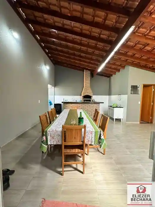 Casa com 3 quartos à venda, 184m² — foto 16 de 22