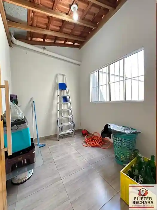 Casa com 3 quartos à venda, 184m² — foto 22 de 22