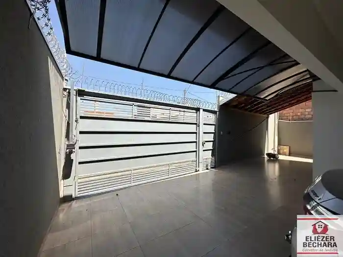 Casa com 3 quartos à venda, 184m² — foto 4 de 22