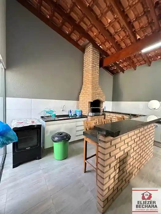 Casa com 3 quartos à venda, 184m² — foto 15 de 22