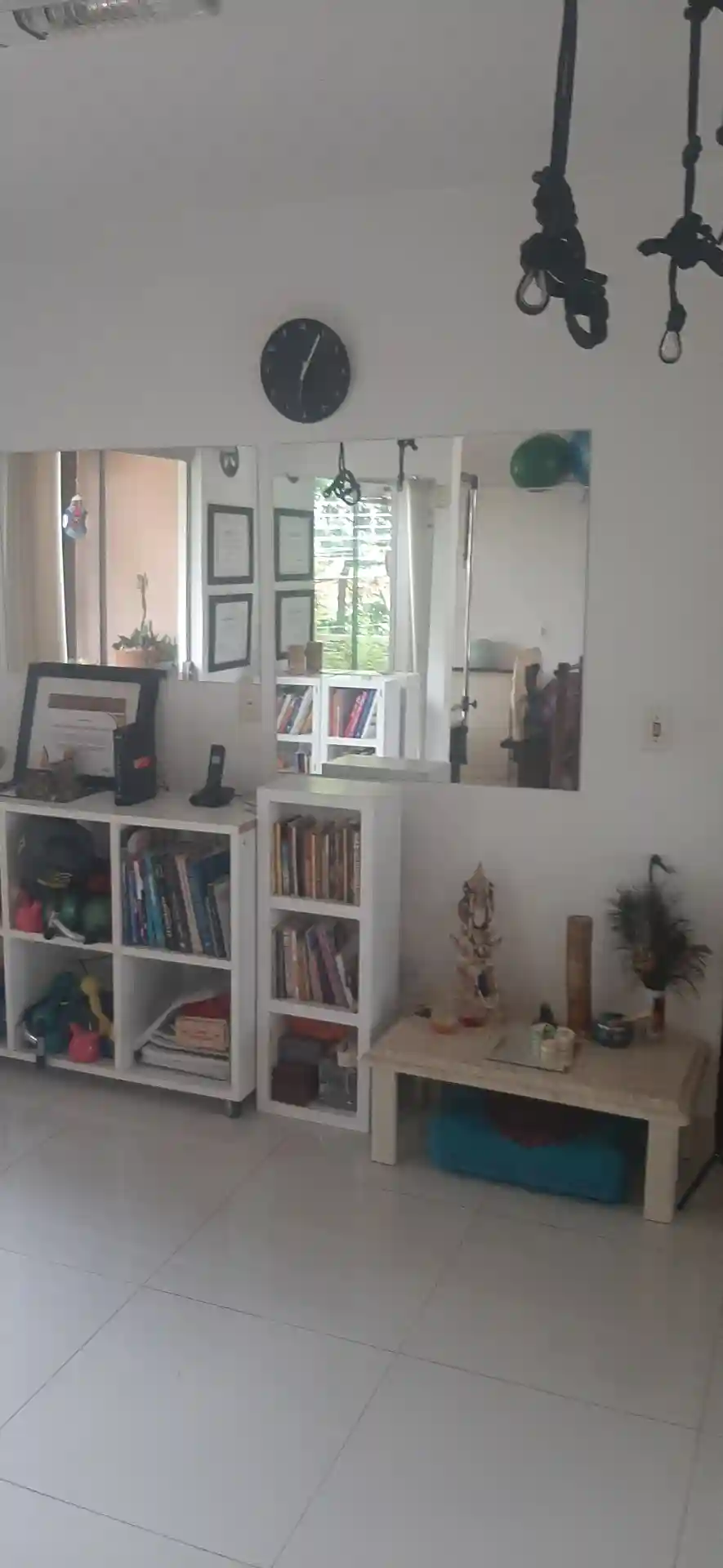Casa com 2 quartos à venda, 210m² — foto 2 de 3