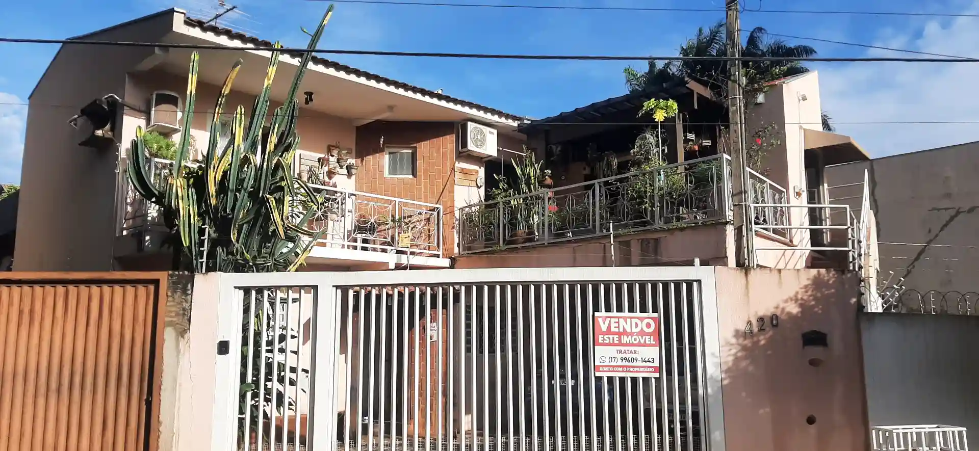 Casa com 2 quartos à venda, 210m² — foto 1 de 3