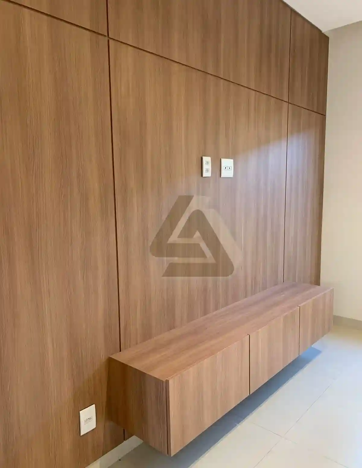 Casa de Condomínio com 3 quartos à venda, 220m² — foto 4 de 9