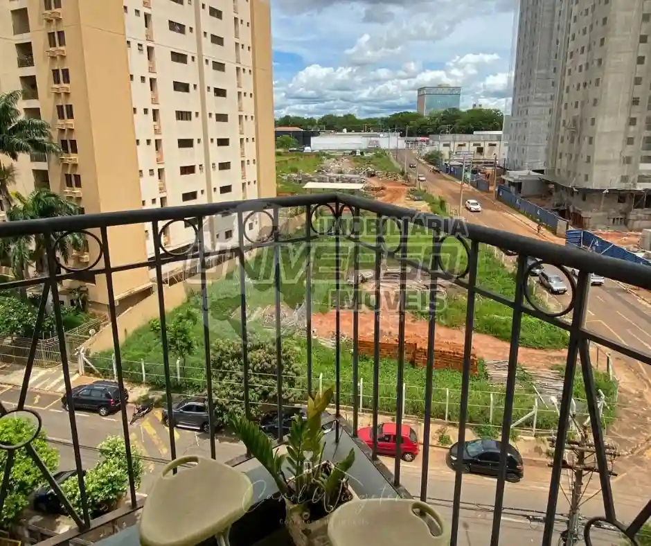 Apartamento com 2 quartos à venda, 77m² — foto 4 de 9