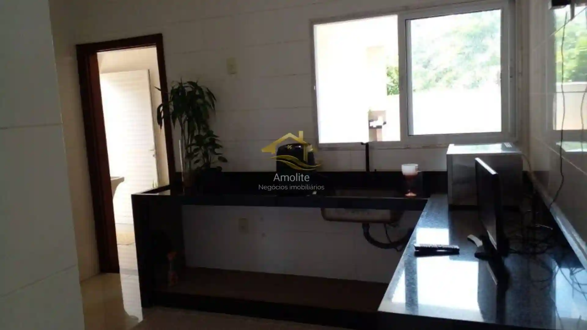 Casa de Condomínio com 4 quartos à venda, 261m² — foto 8 de 20