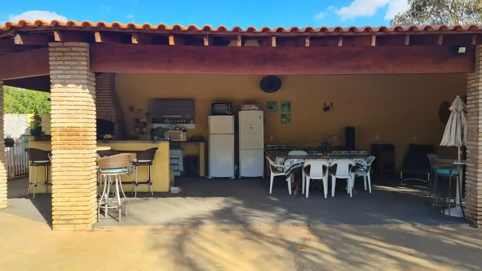 Fazenda / Sítio / Chácara com 3 quartos à venda, 1100m² — foto 8 de 21