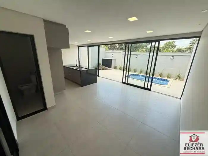 Casa de Condomínio com 3 quartos à venda, 172m² — foto 1 de 24