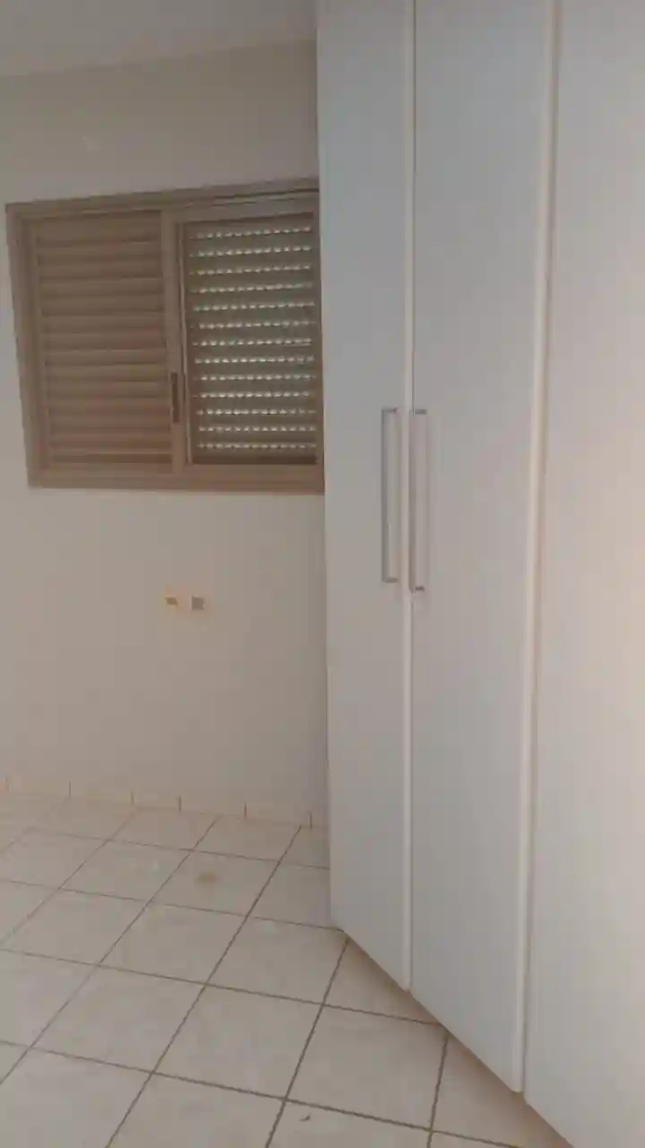 Apartamento com 3 quartos à venda, 194m² — foto 2 de 11