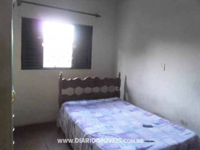 Casa à venda — foto 1 de 2
