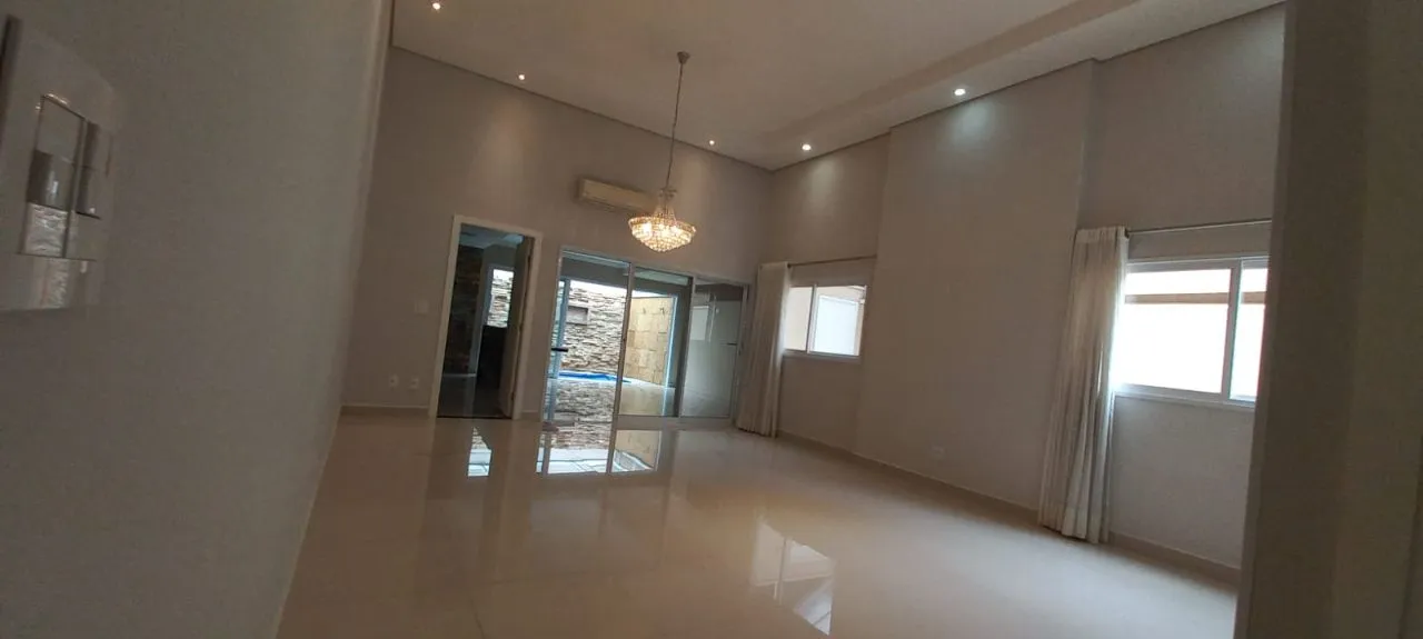 Casa de Condomínio para aluguel — foto 4 de 10