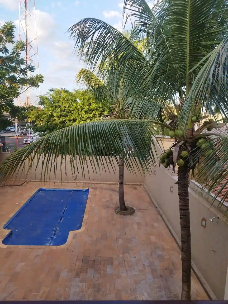 Casa com 3 quartos à venda, 350m² — foto 32 de 33