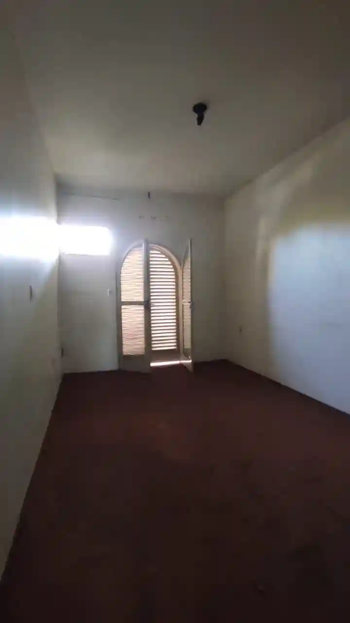 Casa com 3 quartos à venda, 440m² — foto 12 de 29