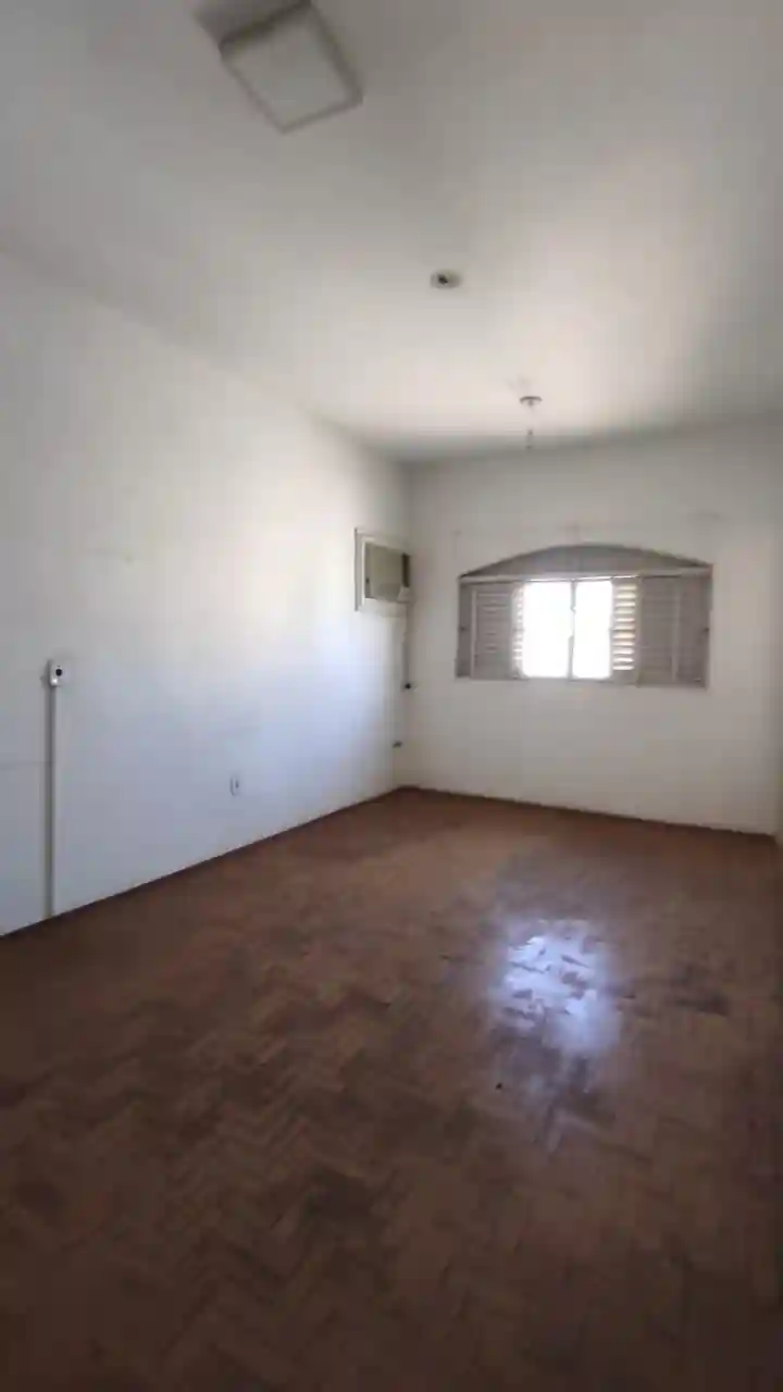 Casa com 3 quartos à venda, 440m² — foto 14 de 29
