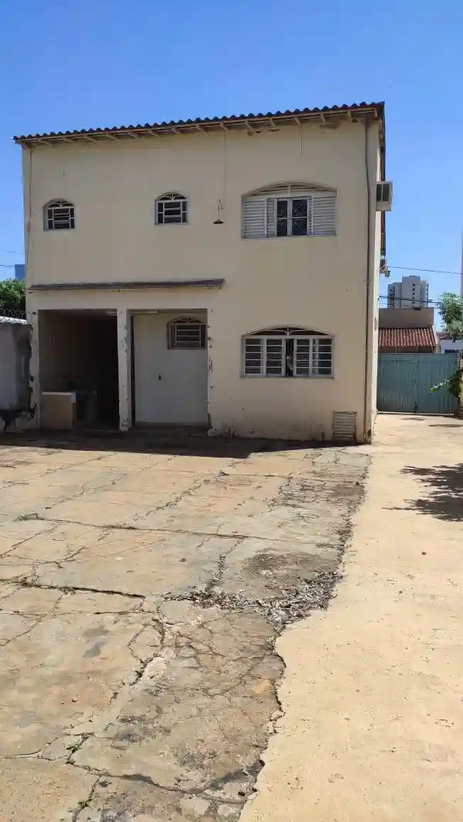 Casa com 3 quartos à venda, 440m² — foto 24 de 29