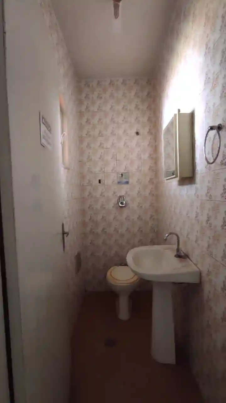 Casa com 3 quartos à venda, 440m² — foto 17 de 29