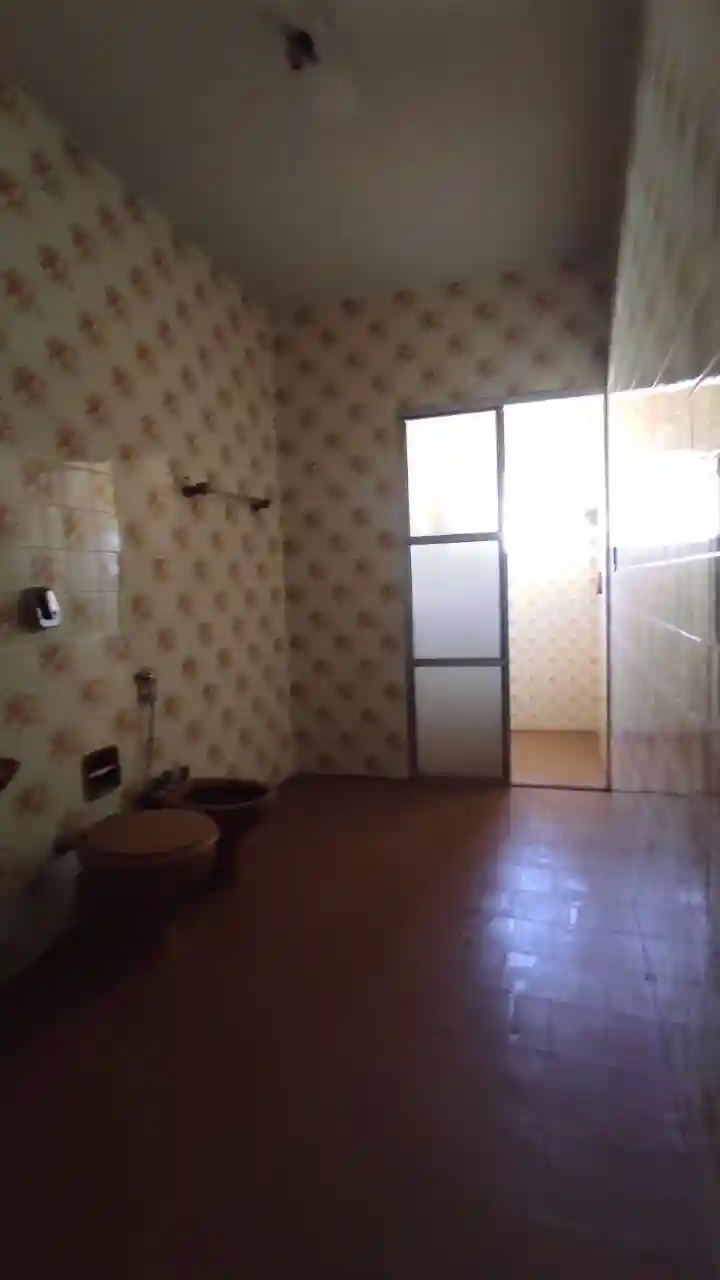 Casa com 3 quartos à venda, 440m² — foto 7 de 29