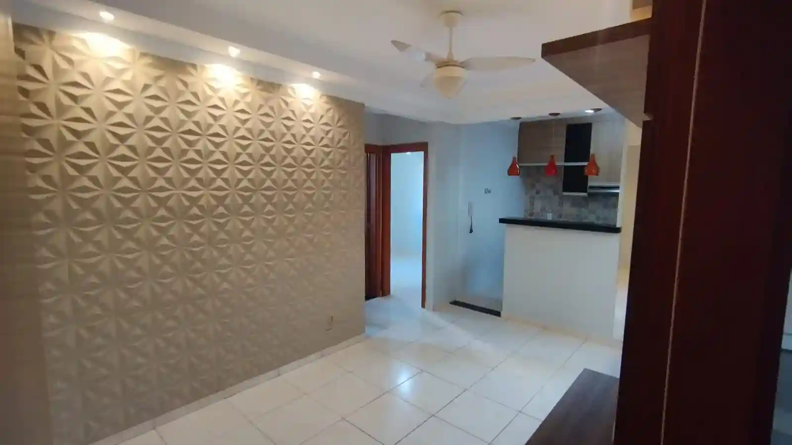 Apartamento com 2 quartos à venda, 43m² — foto 1 de 23