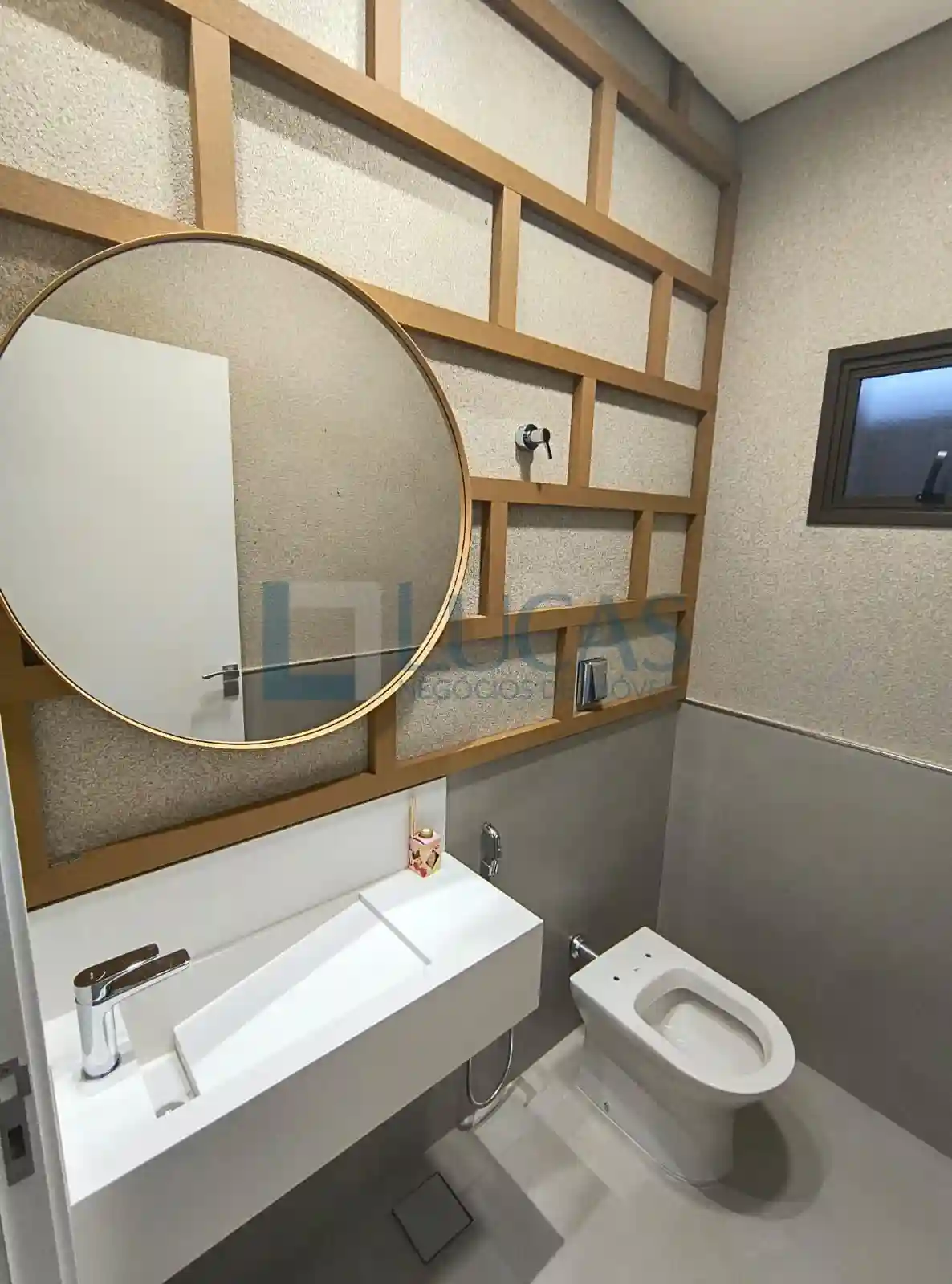 Casa de Condomínio com 3 quartos à venda, 243m² — foto 10 de 23