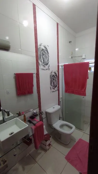 Casa com 3 quartos à venda, 140m² — foto 5 de 6