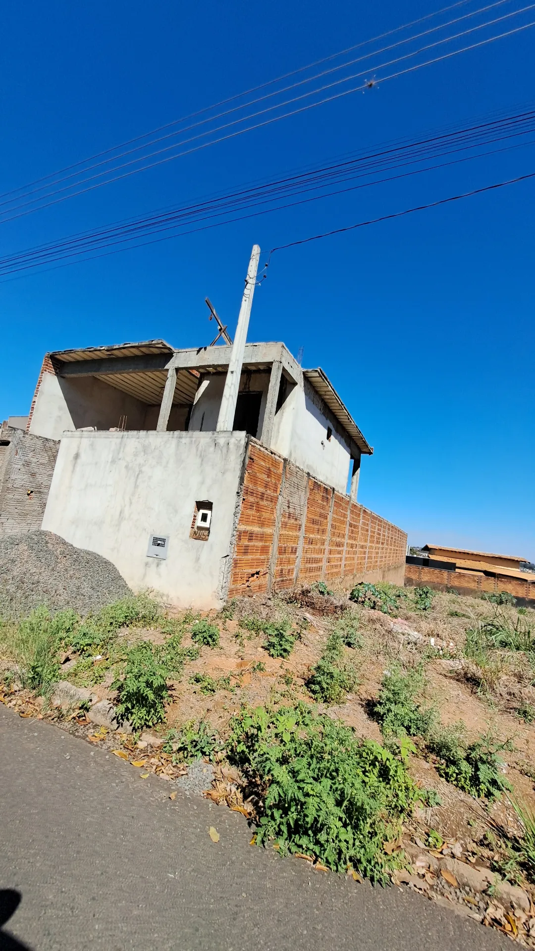 Casa com 2 quartos à venda, 360m² — foto 2 de 27