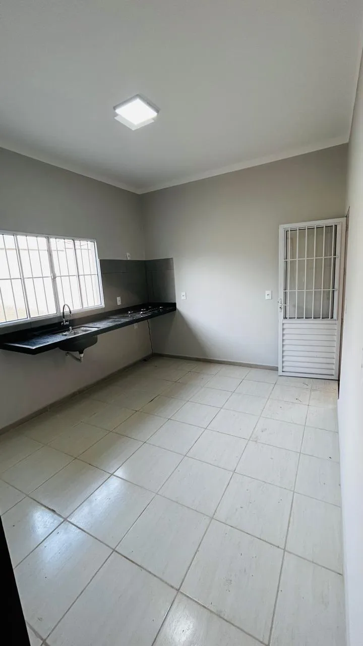 Casa com 3 quartos à venda, 200m² — foto 17 de 25