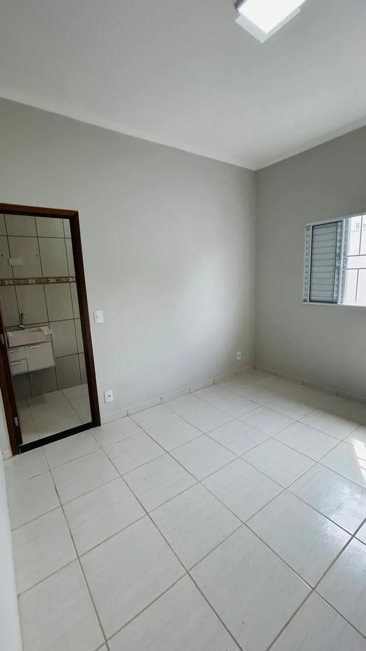 Casa com 3 quartos à venda, 200m² — foto 9 de 25