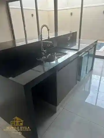 Casa de Condomínio com 3 quartos à venda, 205m² — foto 15 de 19