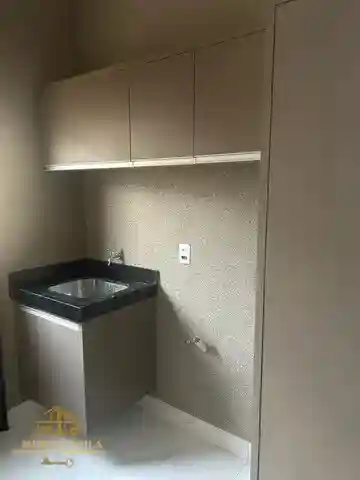 Casa de Condomínio com 3 quartos à venda, 205m² — foto 2 de 19