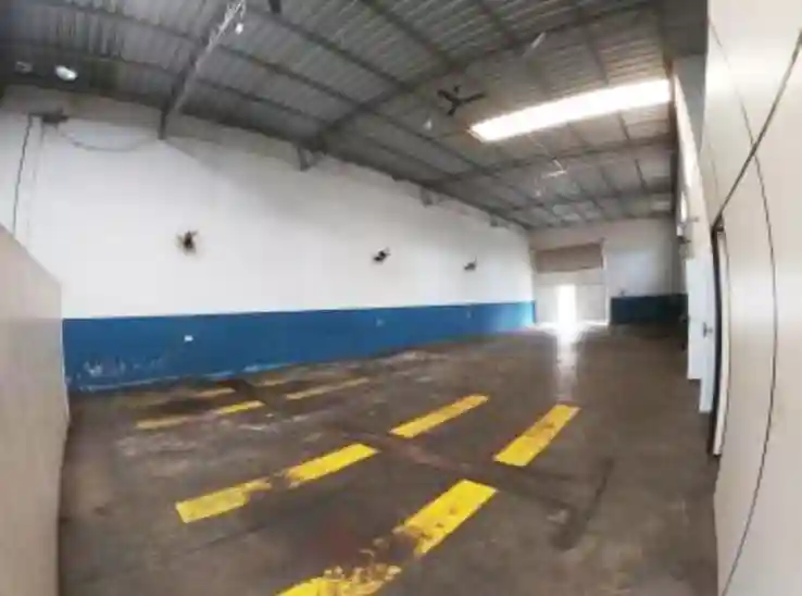 Loja / Salão / Ponto Comercial  à venda, 360m² — foto 2 de 7