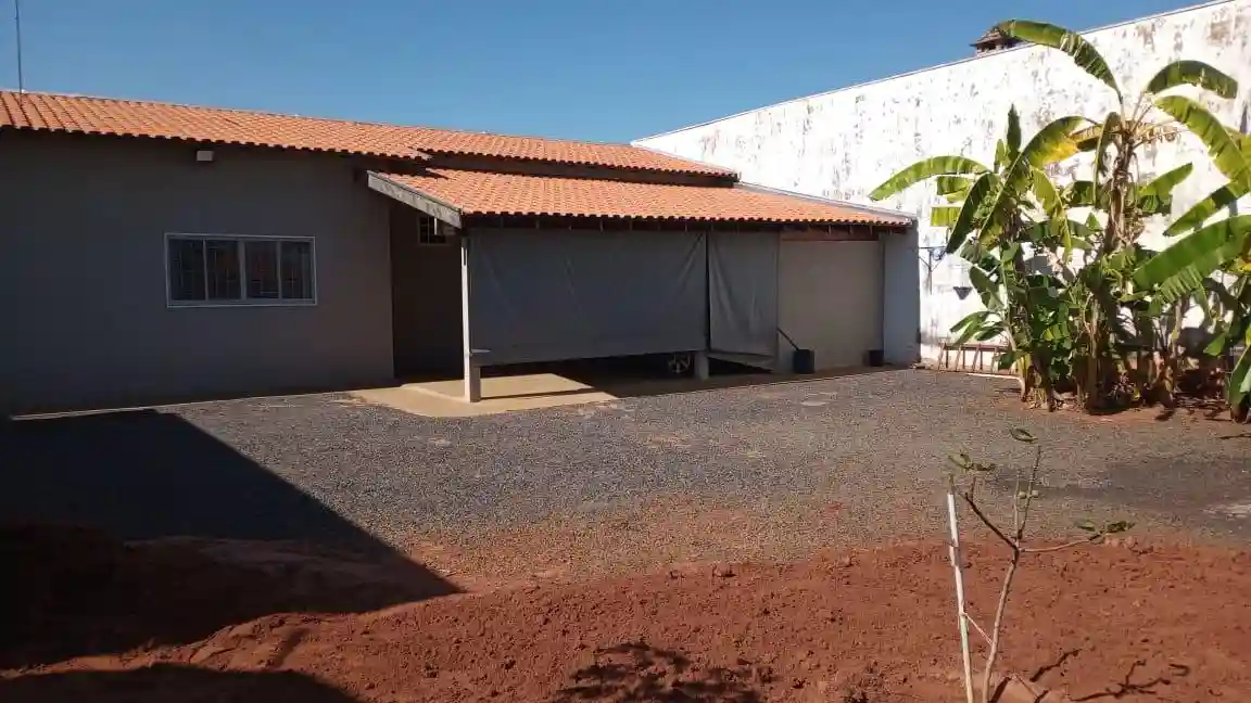 Fazenda / Sítio / Chácara com 1 quarto à venda, 110m² — foto 2 de 12