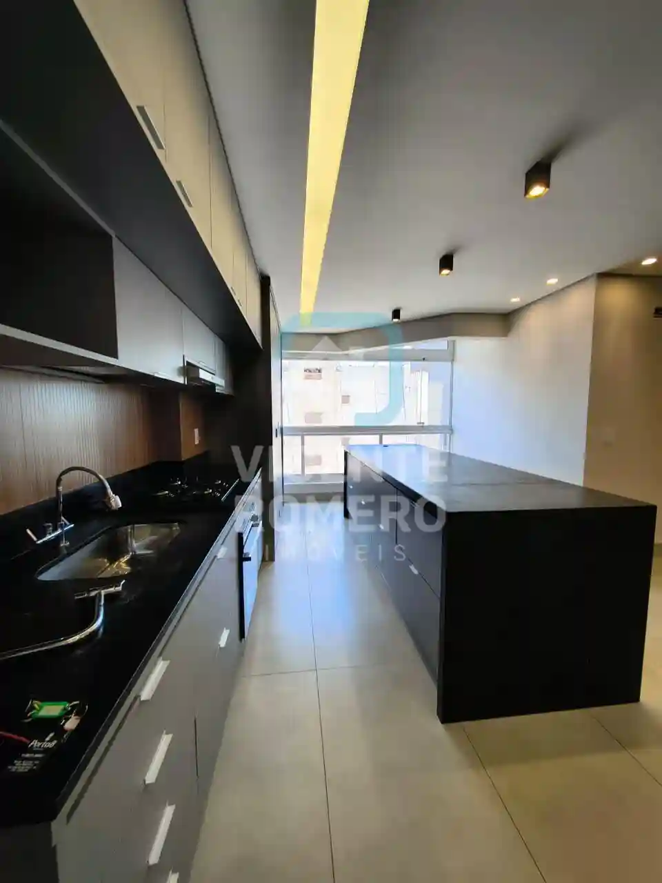 Apartamento com 2 quartos para aluguel, 65m² — foto 4 de 13