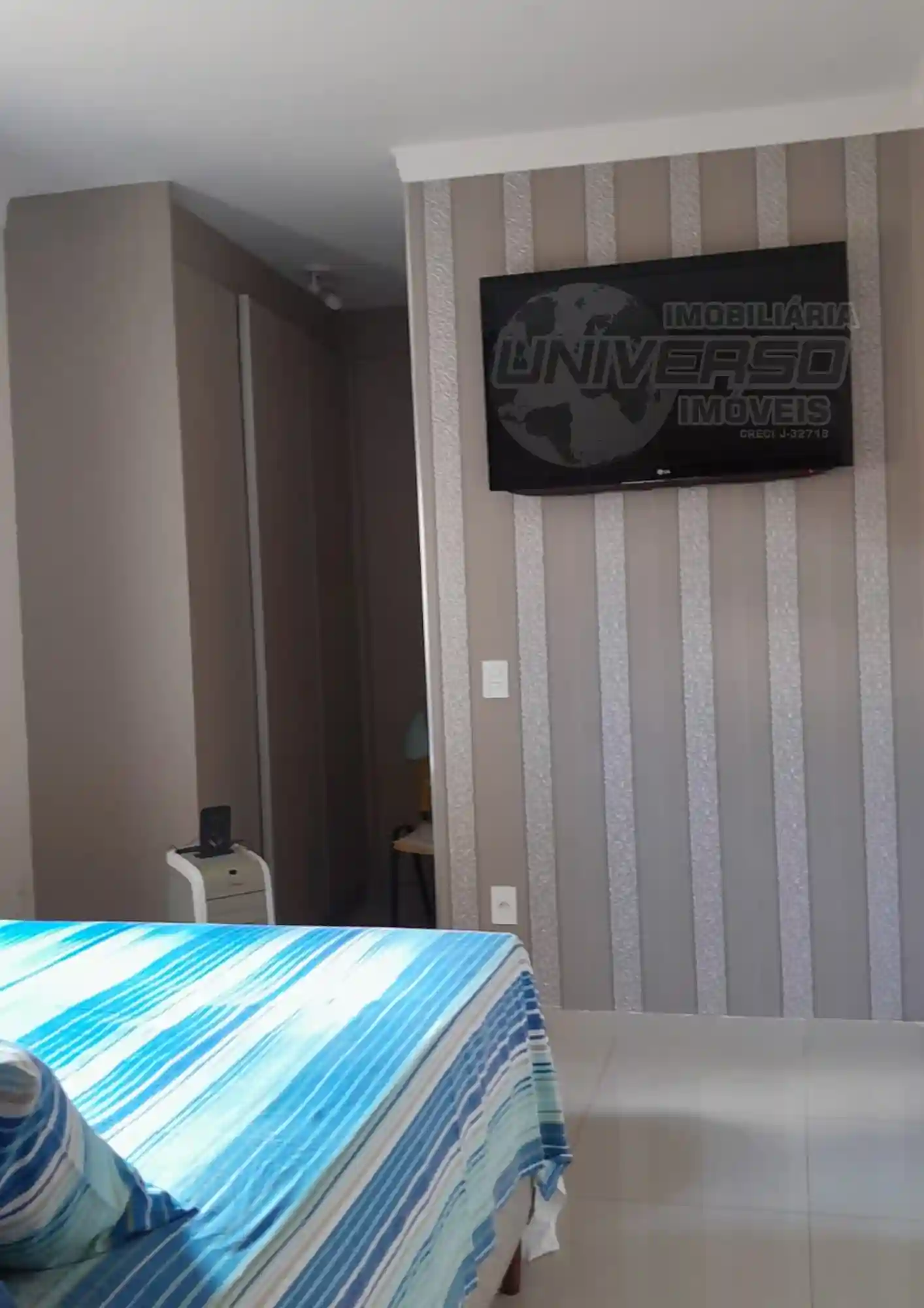 Casa com 3 quartos à venda, 120m² — foto 2 de 11